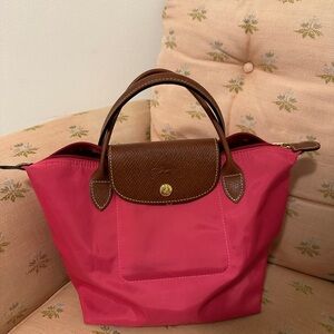 Small Longchamp Le Pliage Fuschia
